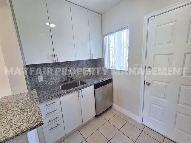 701 NE 16th Avenue 28, Fort Lauderdale, FL 33304