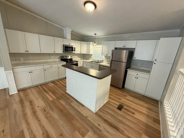 189 Barons Road, Summerville, SC 29483
