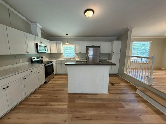 189 Barons Road, Summerville, SC 29483
