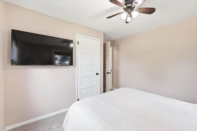 2412 CARLETON AVENUE, Appleton, WI 54915