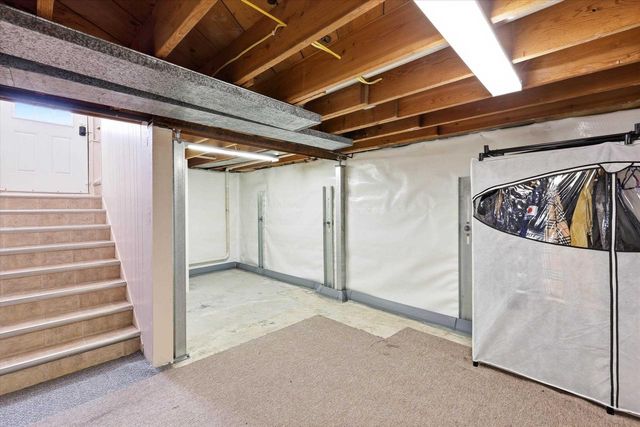 2412 CARLETON AVENUE, Appleton, WI 54915