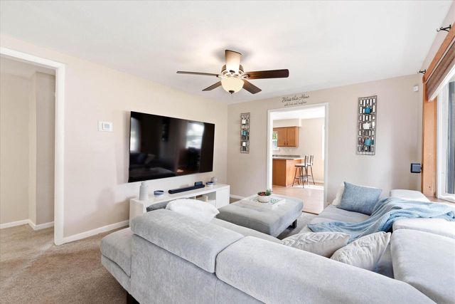 2412 CARLETON AVENUE, Appleton, WI 54915
