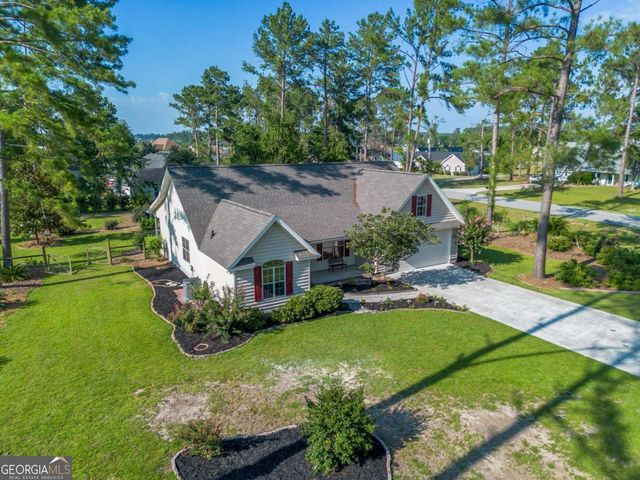 371 Summertree Road, Douglas, GA 31535