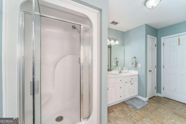 371 Summertree Road, Douglas, GA 31535