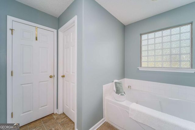 371 Summertree Road, Douglas, GA 31535