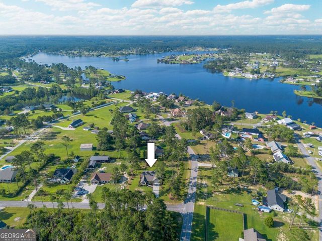 371 Summertree Road, Douglas, GA 31535