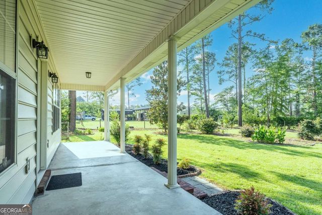 371 Summertree Road, Douglas, GA 31535