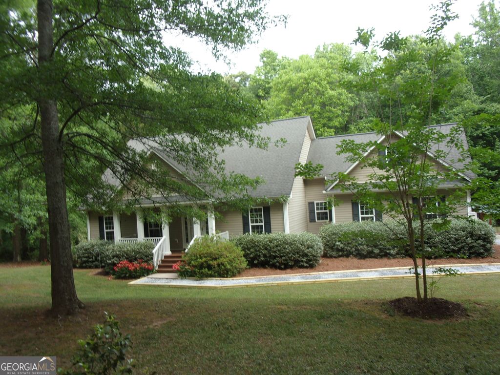 830 Lord Fleming Road, Comer, GA 30629
