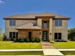404 McKinley Street, Desoto, TX 75115