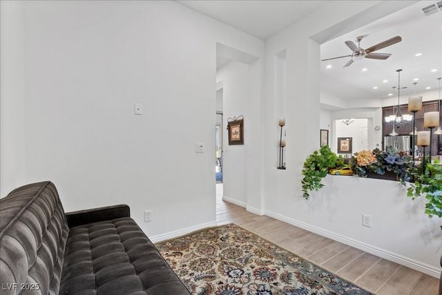 6722 Desert Crimson Street, Las Vegas, NV 89148