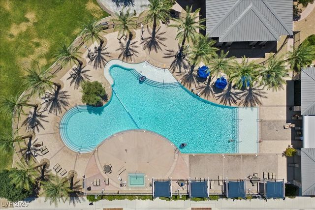 6722 Desert Crimson Street, Las Vegas, NV 89148