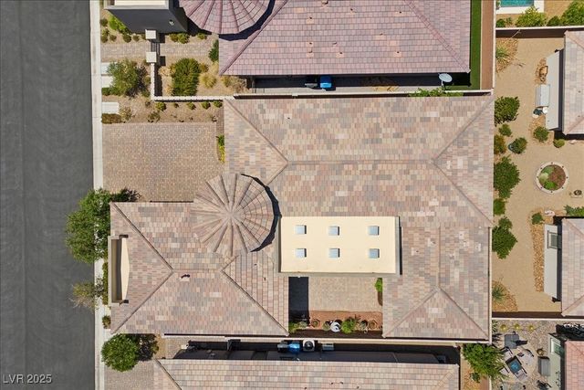 6722 Desert Crimson Street, Las Vegas, NV 89148