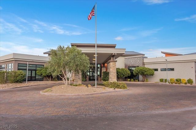 6722 Desert Crimson Street, Las Vegas, NV 89148