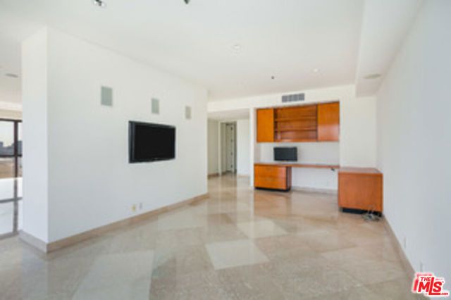 10750 Wilshire Boulevard 1602, Los Angeles, CA 90024