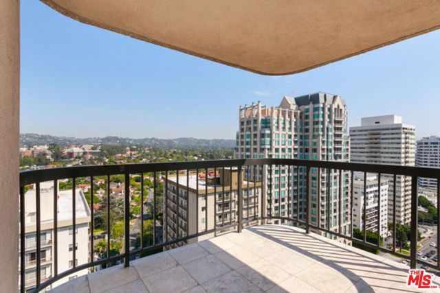 10750 Wilshire Boulevard 1602, Los Angeles, CA 90024