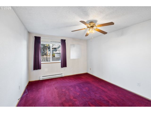 12600 Se FREEMAN Way 64, Milwaukie, OR 97222