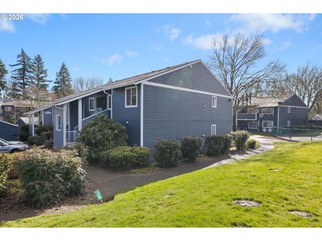 12600 Se FREEMAN Way 64, Milwaukie, OR 97222