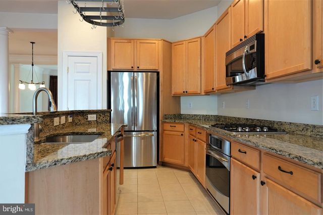 1115 CRESTFIELD DR, Rockville, MD 20850