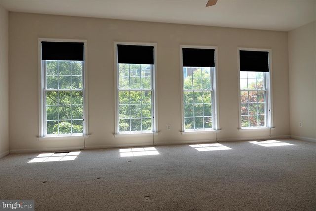1115 CRESTFIELD DR, Rockville, MD 20850