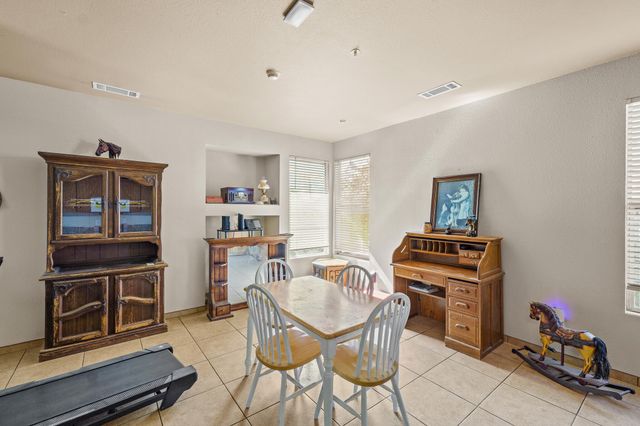 1857 W Westfield Avenue, Porterville, CA 93257