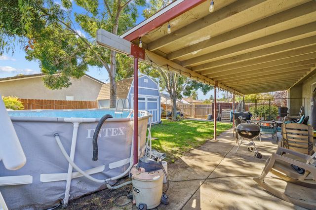 1857 W Westfield Avenue, Porterville, CA 93257