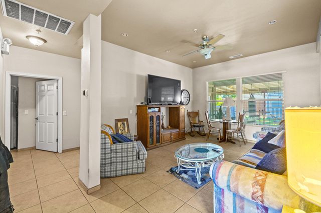 1857 W Westfield Avenue, Porterville, CA 93257