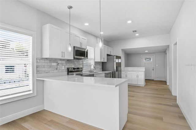2902 SANCHEZ STREET, Tampa, FL 33605