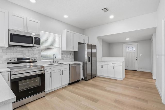 2902 SANCHEZ STREET, Tampa, FL 33605