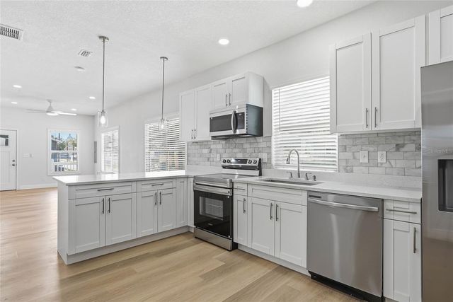 2902 SANCHEZ STREET, Tampa, FL 33605
