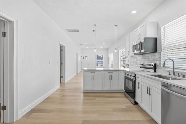 2902 SANCHEZ STREET, Tampa, FL 33605