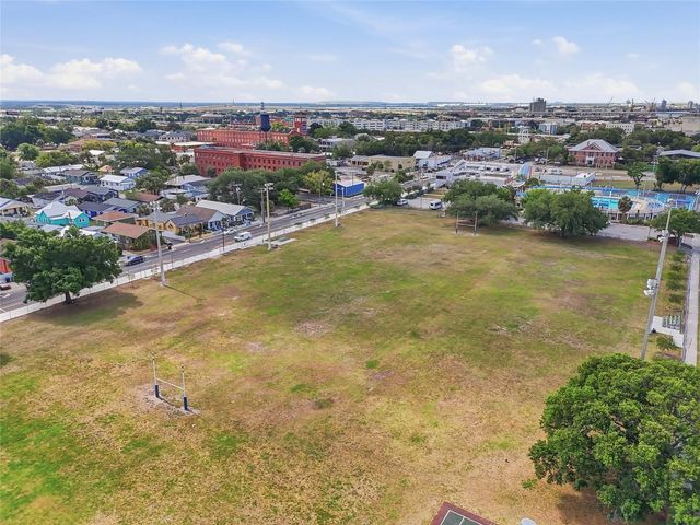 2902 SANCHEZ STREET, Tampa, FL 33605