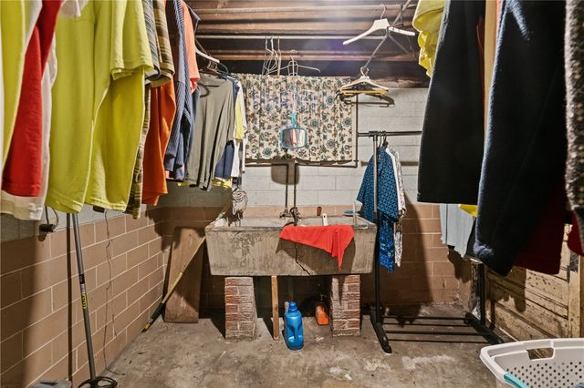 410 Pennsylvania Ave, Monaca, PA 15061