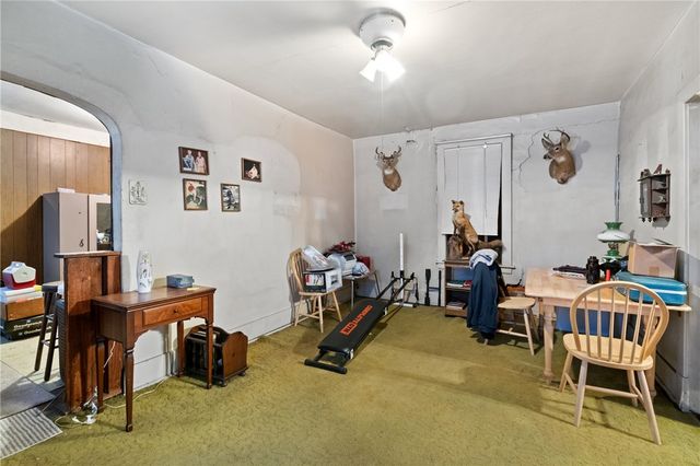 410 Pennsylvania Ave, Monaca, PA 15061