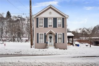 410 Pennsylvania Ave, Monaca, PA 15061