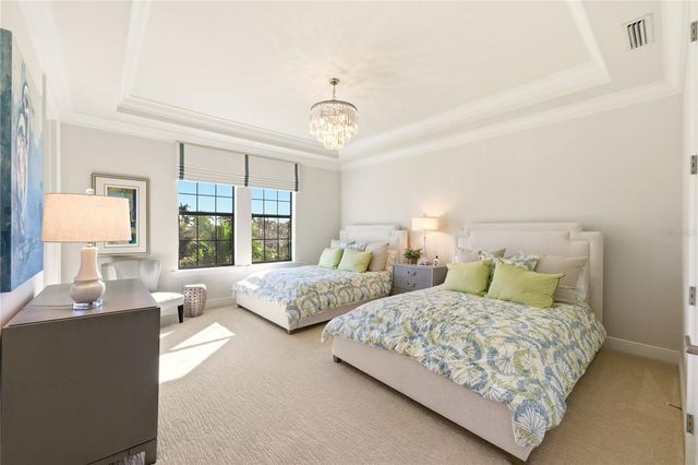 2555 MARQUESA ROYALE LANE PH 302, Naples, FL 34109