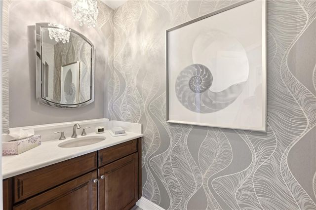 2555 MARQUESA ROYALE LANE PH 302, Naples, FL 34109