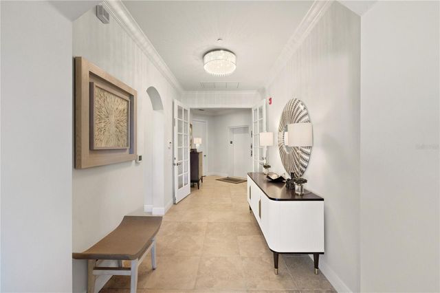 2555 MARQUESA ROYALE LANE PH 302, Naples, FL 34109