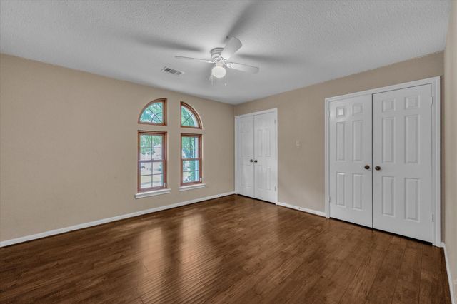 14815 Long Oak Drive, Houston, TX 77070