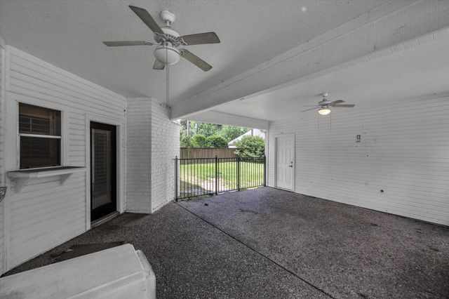14815 Long Oak Drive, Houston, TX 77070