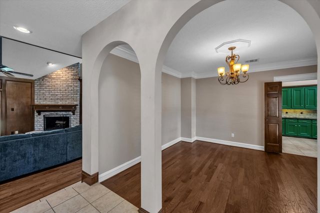14815 Long Oak Drive, Houston, TX 77070