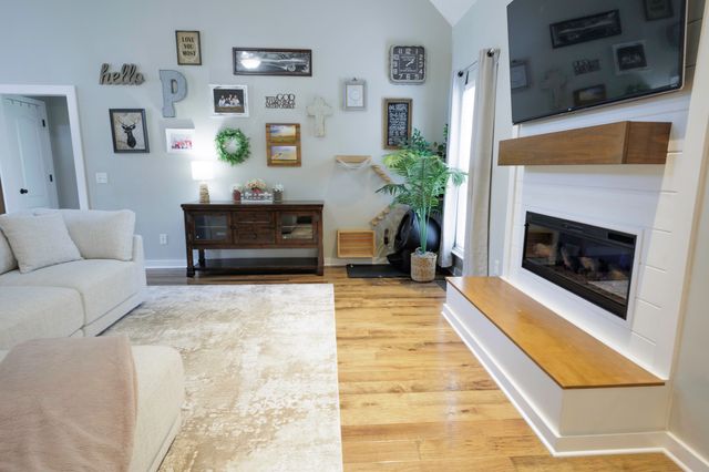 5611 Caney Ridge Circle, Ooltewah, TN 37363