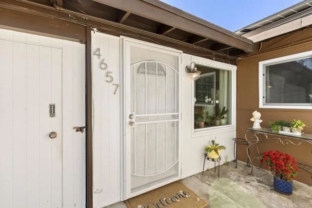 4657 Chateau Place, San Diego, CA 92117