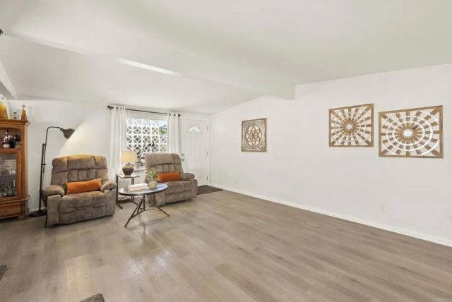 4657 Chateau Place, San Diego, CA 92117