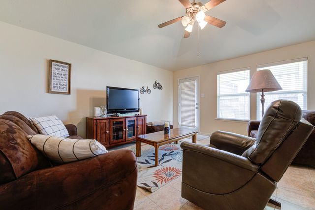 18019 Surrey Lake Lane, Richmond, TX 77407