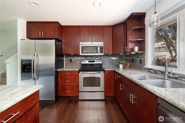 4144 SW 322nd Street, Federal Way, WA 98023