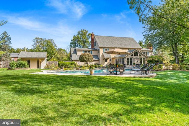 1504 SCHOOL HOUSE LN, Gwynedd Valley, PA 19437