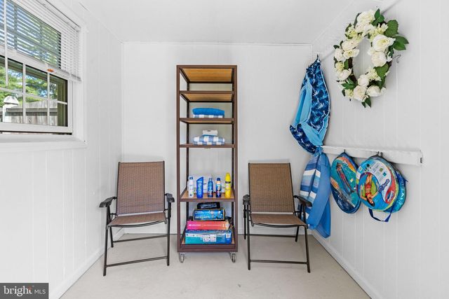 1504 SCHOOL HOUSE LN, Gwynedd Valley, PA 19437