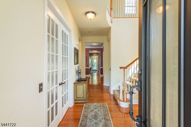 14 Bluffs Ct, Hamburg Boro, NJ 07419