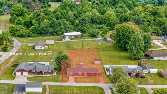 90 Curd Road, Williamsburg, KY 40769