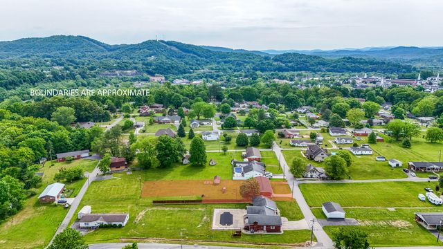 90 Curd Road, Williamsburg, KY 40769